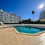Town With Pool By Homing Appartement Albufeira